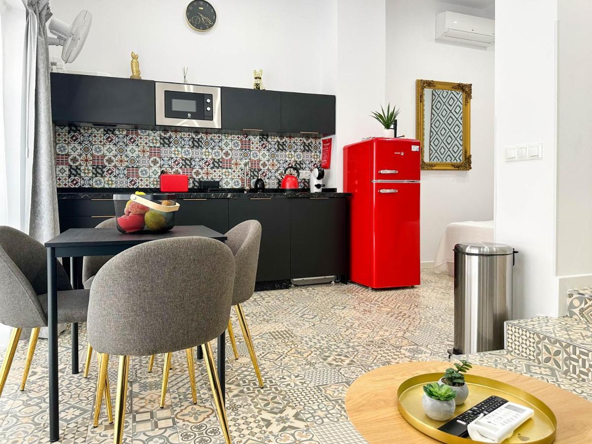 Capitan Rueda Apartments Alicante - Parking 10 Euros Per Day Bagian luar foto